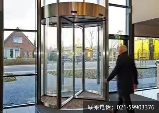 四翼水晶旋转门